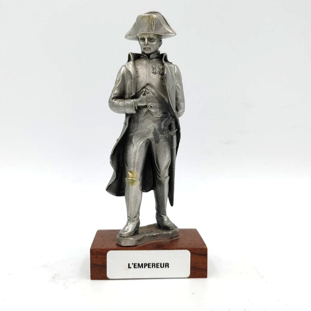 Les Etains du Prince L'Empereur Napoleon 1 Pewter Figurine wooden base